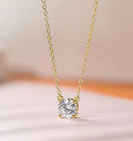 Elegant Women's Clavicle Necklace