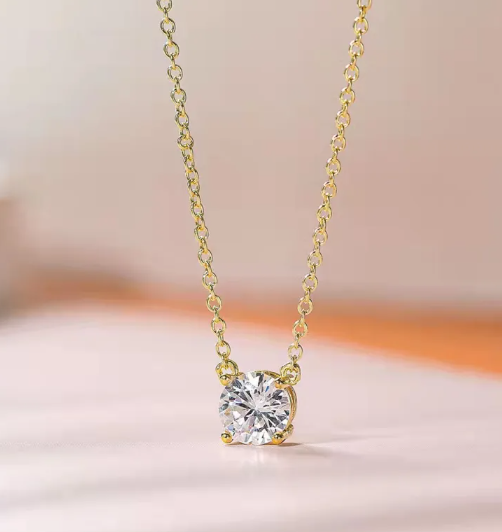 Elegant Women's Clavicle Necklace